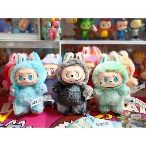Labubu, Labubu Doll,Labubu Dolls Monsters,Labubu Dolls toy Monsters,Labubu Pop Mart,Labubu figure collection,Buy Labubu online,Labubu Monsters,labubu the monsters,labubu the monsters clothes,labubu the monsters macaron,labubu macaron,labubu big into energy,labubu big into energy blind box